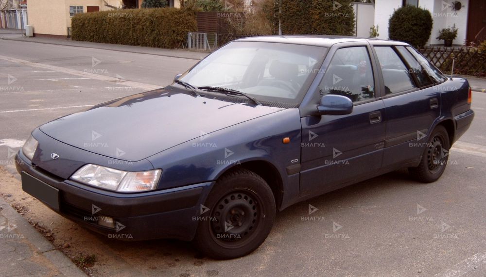 Замена противотуманной лампы Daewoo Espero в Ростове-на-Дону