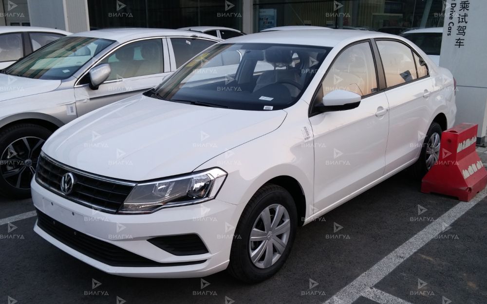 Замена сайлентблоков продольных рычагов Volkswagen Jetta в Ростове-на-Дону Замена сайлентблоков продольных рычагов Volkswagen Jetta в Ростове-на-Дону